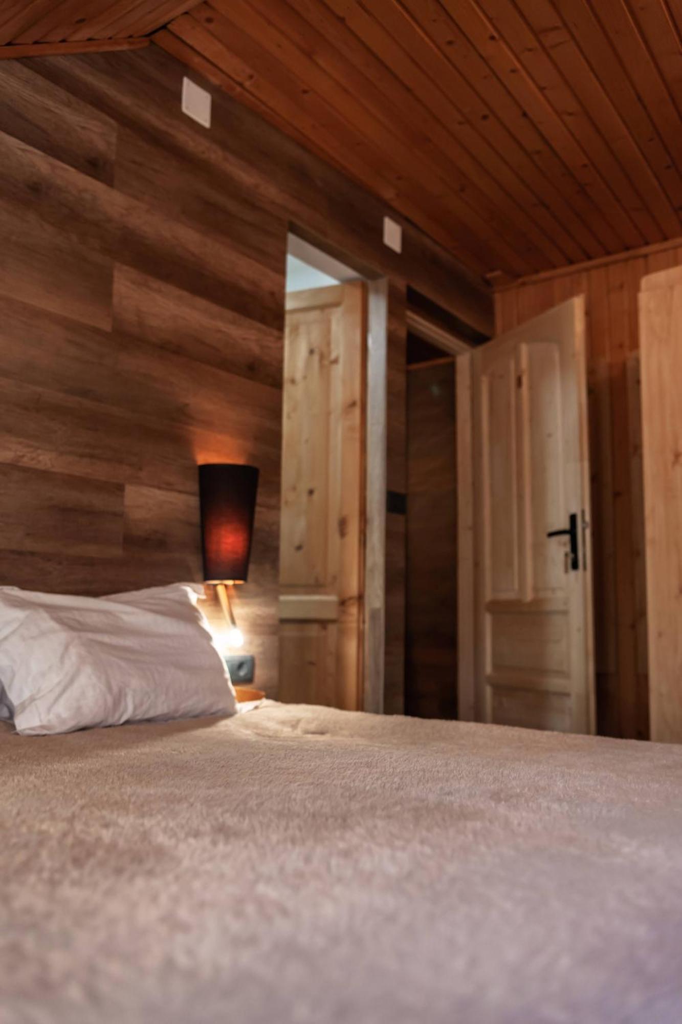 Cabana Patru Brazi Stana de Vale Ngoại thất bức ảnh